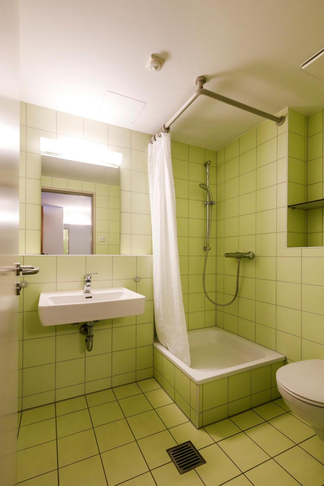 Jugendherberge Bad Toelz Buitenkant foto